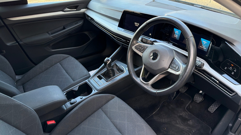 Volkswagen Golf 1.0 TSI Life 5dr Petrol Hatchback